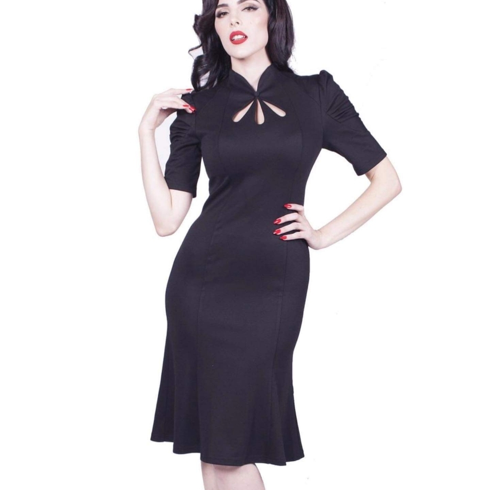 Very cutsey very demure Victorian Bombshell peacocktail keyhole front dress